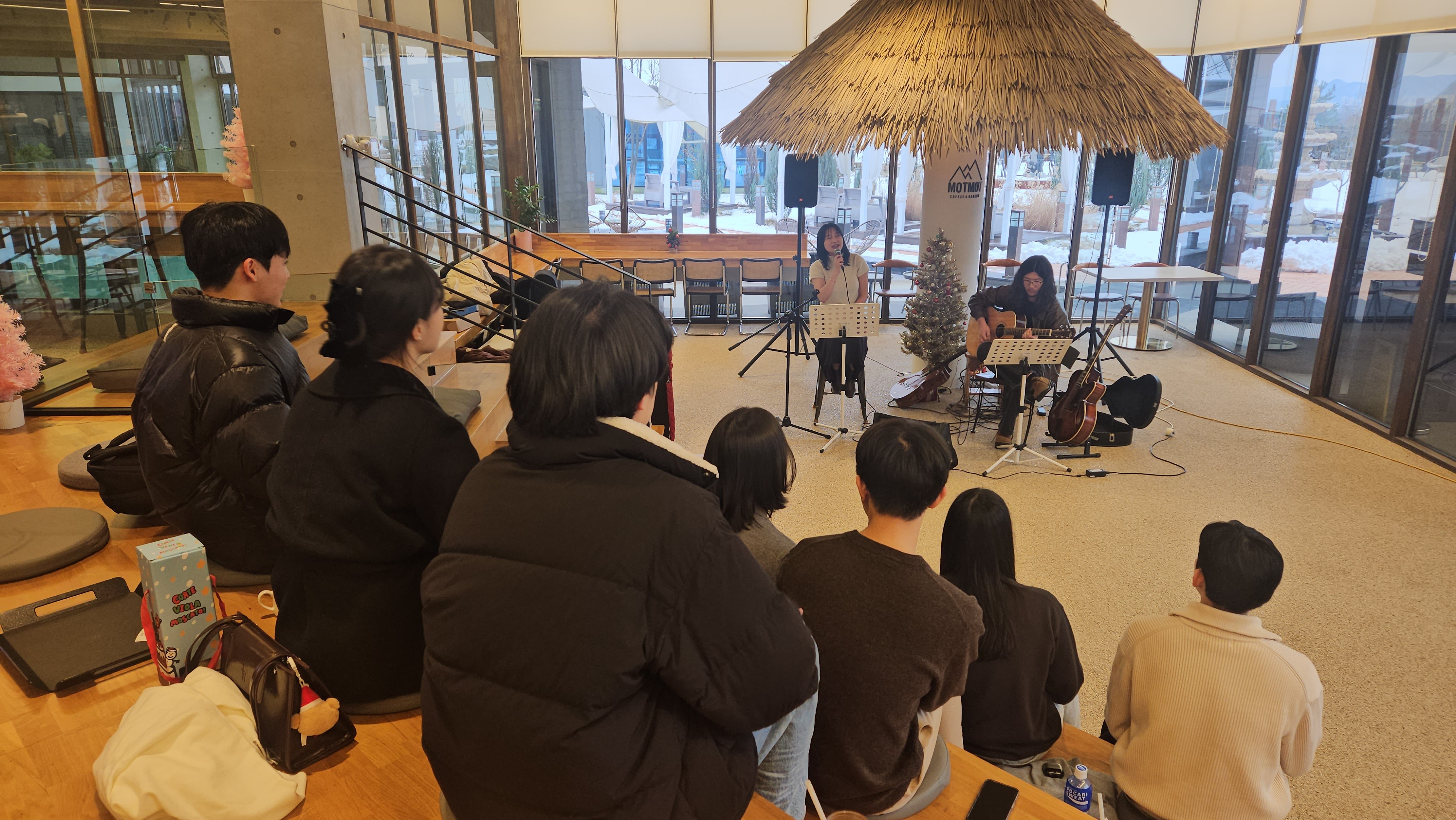 모토모토 사진